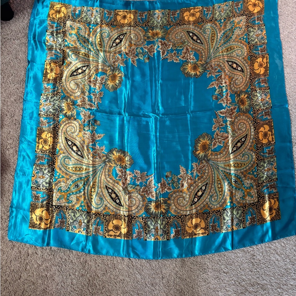 Elegant Paisley Silk Scarf in Teal and Gold